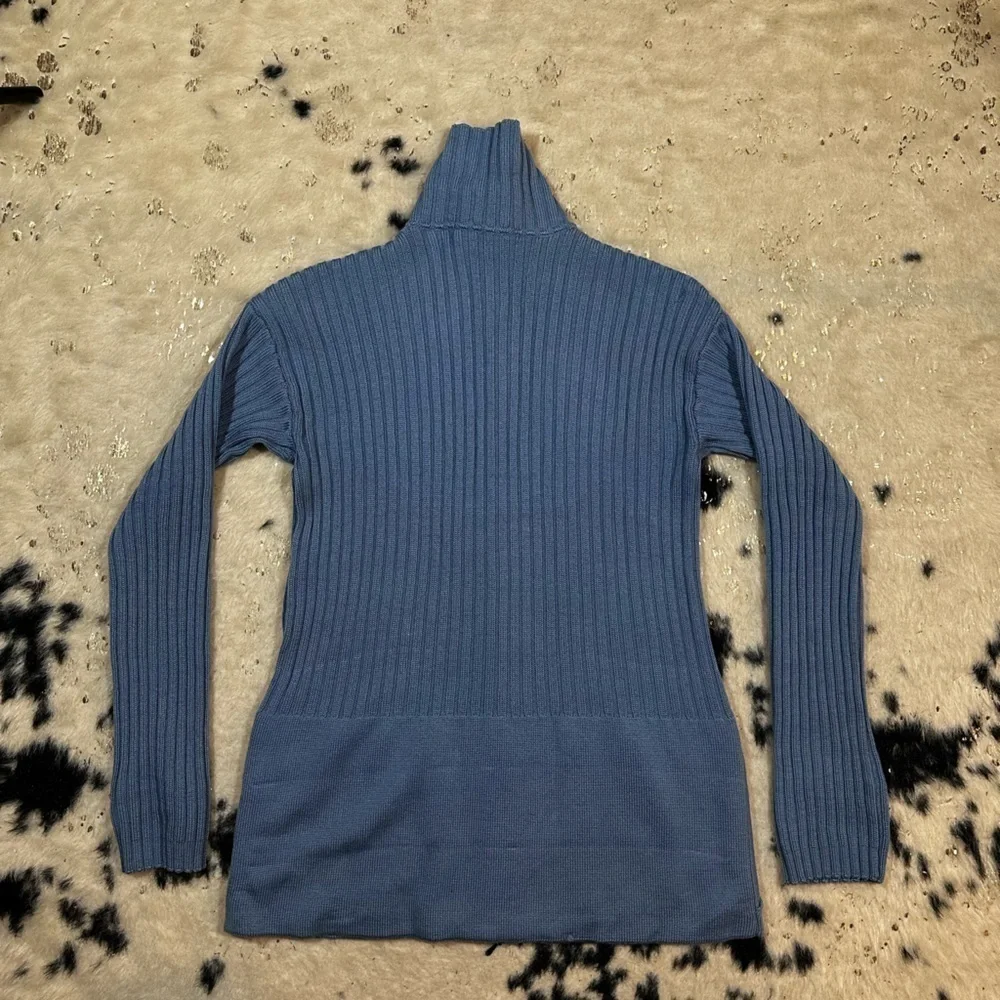 Fendi Women’s Blue Full Zip Collared Ribbed Knit Cardigan Size 10